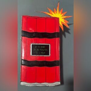 Red Dynamite Make Up  Bag  “0 To Babe In 25 Mins To An Hour”